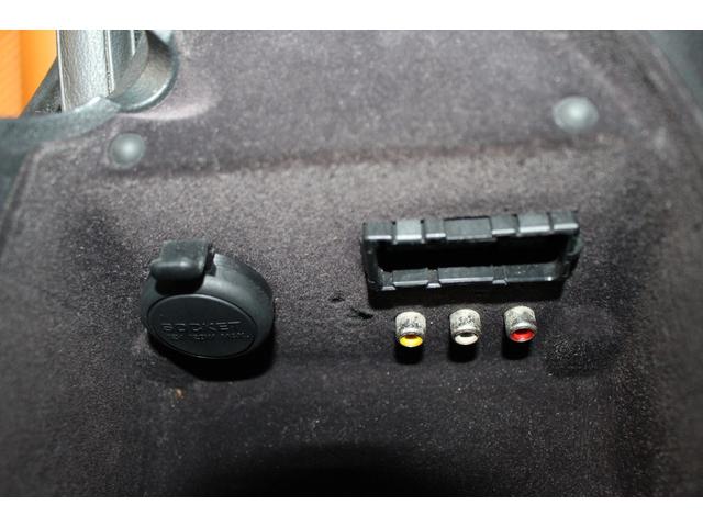 フェアレディＺ バージョンＳＴ　禁煙車／オプションカラー／Ｖａｒｉｓフルエアロ／社外マフラー／ＢＯＳＥ／パドルシフト／ステアリングリモコン／パワーシート／シートヒーター／革シート／ブルートゥース／バックカメラ／レーダー探知機／ＥＴＣ（66枚目）