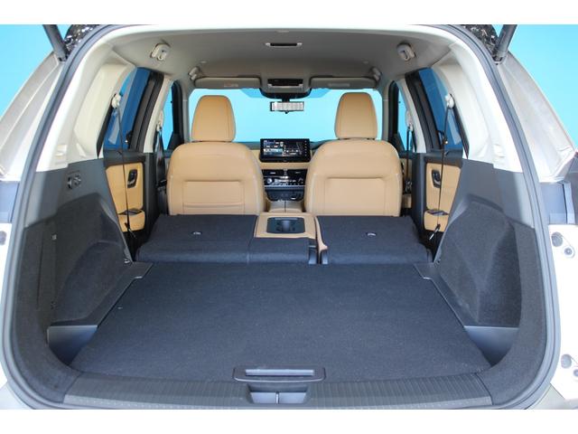 エクストレイル G e-4ORCE 禁煙車/タンナッパ革/2トーン/360度セーフティアシスト/ブラックリアスポイラー/デジタルインナーミラー/プロパイロット/ヘッドアップディスプレイ/シートメモリー/純正ナビ12.3型/4WD/ETC(10枚目)