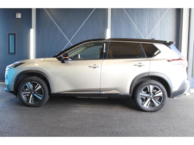 エクストレイル G e-4ORCE 禁煙車/タンナッパ革/2トーン/360度セーフティアシスト/ブラックリアスポイラー/デジタルインナーミラー/プロパイロット/ヘッドアップディスプレイ/シートメモリー/純正ナビ12.3型/4WD/ETC(38枚目)