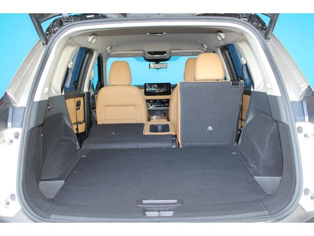 エクストレイル G e-4ORCE 禁煙車/タンナッパ革/2トーン/360度セーフティアシスト/ブラックリアスポイラー/デジタルインナーミラー/プロパイロット/ヘッドアップディスプレイ/シートメモリー/純正ナビ12.3型/4WD/ETC(47枚目)