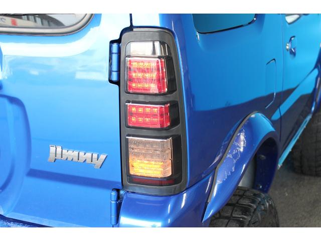 ジムニー クロスアドベンチャー　禁煙車／８型／リフトアップ／社外テールランプ／社外ナビ７型／シートヒーター／ターボタイマー／バックカメラ／４ＷＤ／ＥＴＣ／キーレス／スマートキー／ブルートゥース／電動格納ミラー／ＤＶＤ／寒冷地仕様（49枚目）