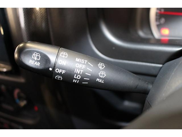 ジムニー クロスアドベンチャー　禁煙車／８型／リフトアップ／社外テールランプ／社外ナビ７型／シートヒーター／ターボタイマー／バックカメラ／４ＷＤ／ＥＴＣ／キーレス／スマートキー／ブルートゥース／電動格納ミラー／ＤＶＤ／寒冷地仕様（70枚目）