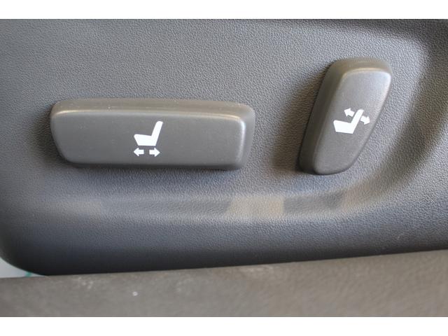 マークX 250G リラックスセレクション 禁煙/F・RバンパーG‘S仕様/社外ヘッドライト/社外テールランプ/純正HDD7インチナビ/パワーシート/ETC/Bluetooth/オートライト/記録簿/社外19インチAW/スマキー/シートカバー(51枚目)