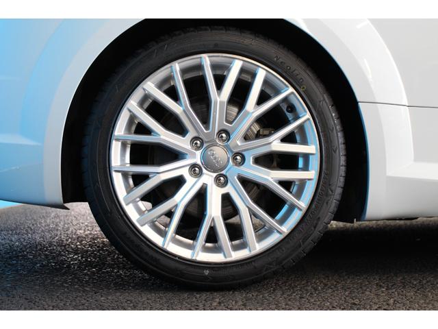TTクーペ 2.0TFSI クワトロ Sラインパッケージ 禁煙/4WD/バーチャルコックピット/赤革シート/パワーシート/クリアランスソナー/純正メーカーナビ/純正18インチAW/ETC2.0/ドラレコ/LEDヘッドライト/Bluetooth接続/記録簿有り(28枚目)