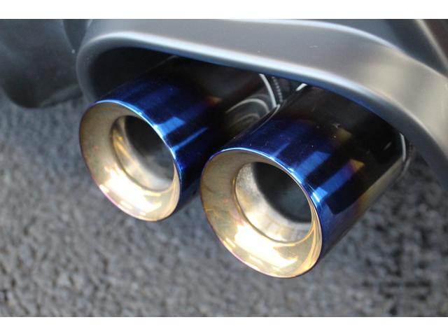 86 GT 禁煙車/TRDマフラー/HKSエキマニ/BLITZ車高調/ENKEI17インチアルミホイール/OMPステアリング/カーボン調リアスポイラー/純正ナビ/バックカメラ/フルセグ/HIDヘッドライト/ETC(6枚目)