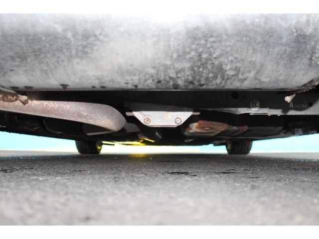 86 GT 禁煙車/TRDマフラー/HKSエキマニ/BLITZ車高調/ENKEI17インチアルミホイール/OMPステアリング/カーボン調リアスポイラー/純正ナビ/バックカメラ/フルセグ/HIDヘッドライト/ETC(15枚目)