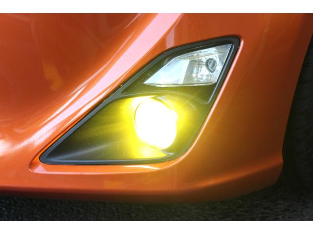 86 GT 禁煙車/TRDマフラー/HKSエキマニ/BLITZ車高調/ENKEI17インチアルミホイール/OMPステアリング/カーボン調リアスポイラー/純正ナビ/バックカメラ/フルセグ/HIDヘッドライト/ETC(36枚目)