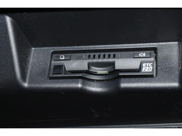 ハリアー プログレス メタル アンド レザーパッケージ 後期/ムーンルーフ/TRDフルエアロ&AW/JBLサウンド/ドライブレコーダー/ETC2.0/純正ナビ/全方位カメラ/シートヒーター&ベンチレーション/レザーシート/レーダークルーズ/レーンキープ(14枚目)