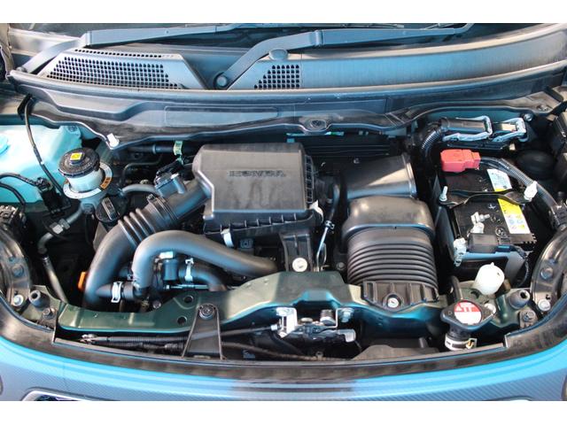 N-ONE RS 禁煙車/2トーンカラー/ホンダセンシング/6速MT/レーダークルーズコントロール/オートマチックハイビーム/純正ナビ8型/シートヒーター/LEDライト/バックカメラ/ブルートゥース/ETC/ターボ(11枚目)