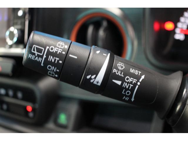 N-ONE RS 禁煙車/2トーンカラー/ホンダセンシング/6速MT/レーダークルーズコントロール/オートマチックハイビーム/純正ナビ8型/シートヒーター/LEDライト/バックカメラ/ブルートゥース/ETC/ターボ(31枚目)