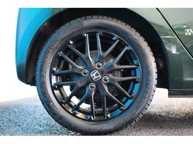 N-ONE RS 禁煙車/2トーンカラー/ホンダセンシング/6速MT/レーダークルーズコントロール/オートマチックハイビーム/純正ナビ8型/シートヒーター/LEDライト/バックカメラ/ブルートゥース/ETC/ターボ(65枚目)