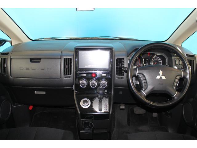 デリカD:5 D パワーパッケージ 禁煙車/ALPINE9型ナビ/後席モニター10.2型/4WD/両側電動スライドドア/三列シート/ウォークスルー/クルーズコントロール/シートヒーター/バックカメラ/ドライブレコーダー/ETC/フルセグ(6枚目)