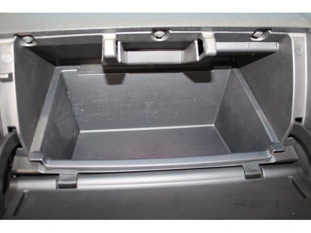 デリカD:5 D パワーパッケージ 禁煙車/ALPINE9型ナビ/後席モニター10.2型/4WD/両側電動スライドドア/三列シート/ウォークスルー/クルーズコントロール/シートヒーター/バックカメラ/ドライブレコーダー/ETC/フルセグ(39枚目)