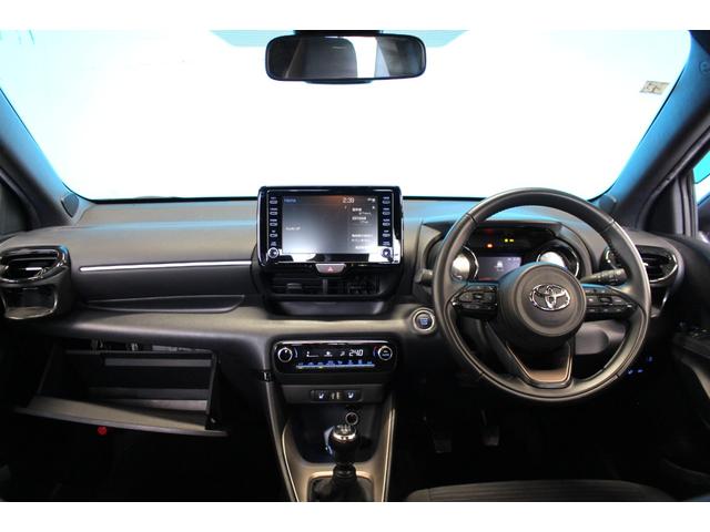 ヤリス Z 禁煙車/タイヤ4本新品交換済/6速MT車/TOM’Sエアロ/セーフティセンス/レーダークルーズコントロール/衝突軽減/純正ディスプレイオーディオ/バックカメラ/ブルートゥース接続/ステアリングヒーター(6枚目)