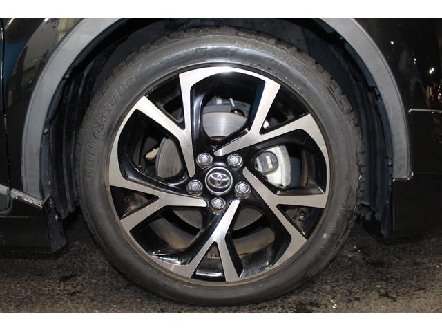 C-HR G 禁煙車/モデリスタエアロ/セーフティセンスP/Carrozzeria製8インチナビ/バックカメラ/フルセグ/レーダークルーズコントロール/ブラインドスポットモニター/LEDヘッドライト/ハーフレザー(14枚目)