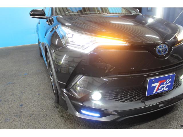 C-HR G 禁煙車/モデリスタエアロ/セーフティセンスP/Carrozzeria製8インチナビ/バックカメラ/フルセグ/レーダークルーズコントロール/ブラインドスポットモニター/LEDヘッドライト/ハーフレザー(15枚目)