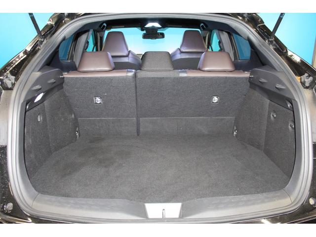 C-HR G 禁煙車/モデリスタエアロ/セーフティセンスP/Carrozzeria製8インチナビ/バックカメラ/フルセグ/レーダークルーズコントロール/ブラインドスポットモニター/LEDヘッドライト/ハーフレザー(21枚目)