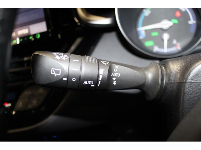 C-HR G 禁煙車/モデリスタエアロ/セーフティセンスP/Carrozzeria製8インチナビ/バックカメラ/フルセグ/レーダークルーズコントロール/ブラインドスポットモニター/LEDヘッドライト/ハーフレザー(33枚目)