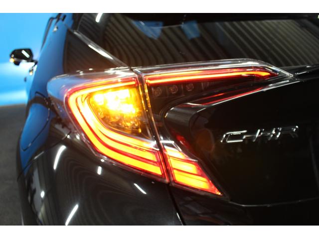 C-HR G 禁煙車/モデリスタエアロ/セーフティセンスP/Carrozzeria製8インチナビ/バックカメラ/フルセグ/レーダークルーズコントロール/ブラインドスポットモニター/LEDヘッドライト/ハーフレザー(56枚目)