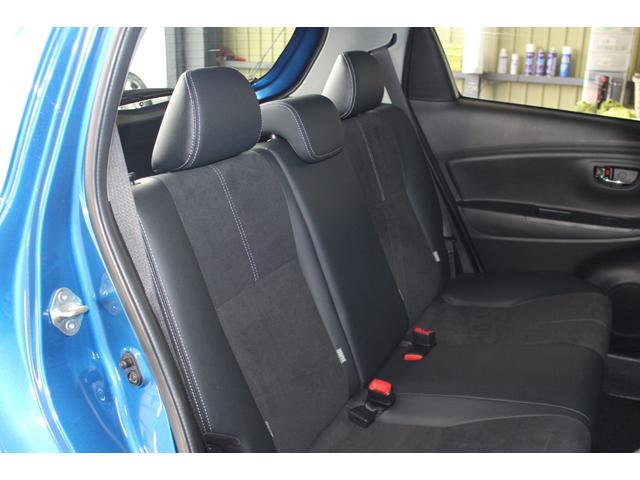 ヴィッツ GRスポーツGR WORKエモーション17インチAW/EXAS社外マフラー/ミシュランタイヤ/ドライブレコーダー/純正ナビ/バックカメラ/衝突軽減ブレーキ/レーンキープアシスト/禁煙/ETC/LEDヘッドライト(8枚目)