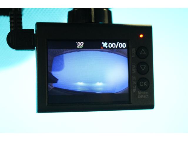 ヴィッツ GRスポーツGR WORKエモーション17インチAW/EXAS社外マフラー/ミシュランタイヤ/ドライブレコーダー/純正ナビ/バックカメラ/衝突軽減ブレーキ/レーンキープアシスト/禁煙/ETC/LEDヘッドライト(13枚目)