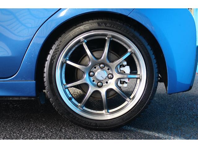 ヴィッツ GRスポーツGR WORKエモーション17インチAW/EXAS社外マフラー/ミシュランタイヤ/ドライブレコーダー/純正ナビ/バックカメラ/衝突軽減ブレーキ/レーンキープアシスト/禁煙/ETC/LEDヘッドライト(26枚目)