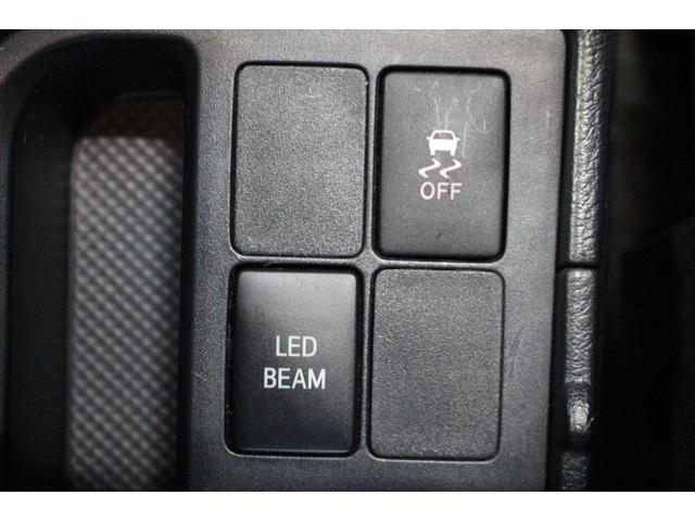 ヴィッツ GRスポーツGR WORKエモーション17インチAW/EXAS社外マフラー/ミシュランタイヤ/ドライブレコーダー/純正ナビ/バックカメラ/衝突軽減ブレーキ/レーンキープアシスト/禁煙/ETC/LEDヘッドライト(71枚目)