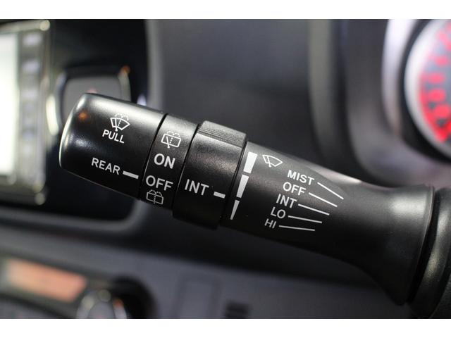 ヴィッツ GRスポーツGR WORKエモーション17インチAW/EXAS社外マフラー/ミシュランタイヤ/ドライブレコーダー/純正ナビ/バックカメラ/衝突軽減ブレーキ/レーンキープアシスト/禁煙/ETC/LEDヘッドライト(73枚目)