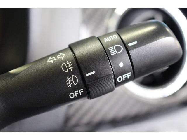 ヴィッツ GRスポーツGR WORKエモーション17インチAW/EXAS社外マフラー/ミシュランタイヤ/ドライブレコーダー/純正ナビ/バックカメラ/衝突軽減ブレーキ/レーンキープアシスト/禁煙/ETC/LEDヘッドライト(74枚目)