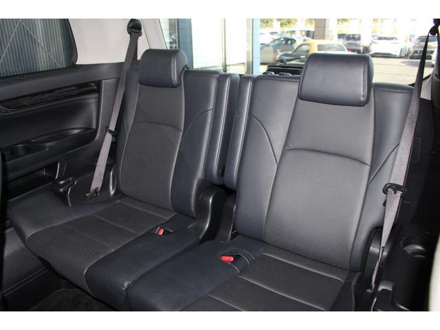 アルファード 2.5S Cパッケージ 禁煙車/ツインムーンルーフ/3眼LEDヘッドライト/デジタルインナーミラー/ALPINE11インチナビ/ALPINE後席モニター/パワーバックドア/ステアリングヒータ/アダプティブクルーズコントロール(9枚目)