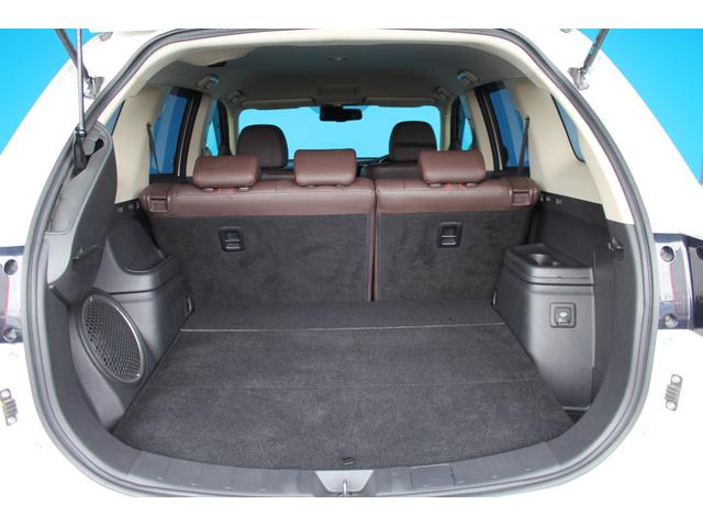 MITSUBISHI OUTLANDER PHEV G PREMIUM PACKAGE