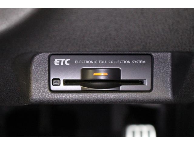 フェアレディZ バージョンT 禁煙車/NISMOエアロ/BOSEサウンド/純正ナビ/フルセグ/NISMOフロアマット/HIDヘッドライト/ハーフレザーシート/パワーシート/シートヒーター/パドルシフト/プッシュスタート/ETC(18枚目)