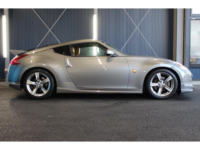 フェアレディZ バージョンT 禁煙車/NISMOエアロ/BOSEサウンド/純正ナビ/フルセグ/NISMOフロアマット/HIDヘッドライト/ハーフレザーシート/パワーシート/シートヒーター/パドルシフト/プッシュスタート/ETC(31枚目)