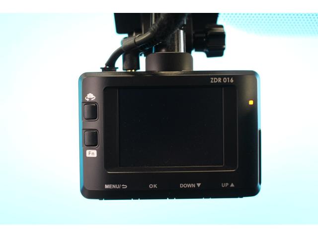 インプレッサ ＷＲＸ　ＳＴＩ　Ａライン　タイプＳ　ＲＥＣＡＲＯシート／ＳＴＩスポイラー／４本出マフラー／禁煙／ドライブレコーダー／純正１８インチＡＷ／カロッツエリア製ナビ／オートクルーズコントロール／プッシュスタート／スマートキー／ＥＴＣ・（13枚目）