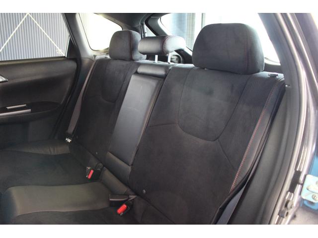 インプレッサ ＷＲＸ　ＳＴＩ　Ａライン　タイプＳ　ＲＥＣＡＲＯシート／ＳＴＩスポイラー／４本出マフラー／禁煙／ドライブレコーダー／純正１８インチＡＷ／カロッツエリア製ナビ／オートクルーズコントロール／プッシュスタート／スマートキー／ＥＴＣ・（26枚目）