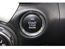キーを携帯しているだけで、ドアロックの開閉並びにエンジンの始動が可能な装備です!プッシュスタートですのでエンジンの始動もボタンを押すだけです!