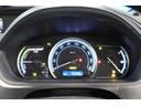 ハイブリッドＶ　禁煙車／後席モニター／ウォークスルー／純正９インチナビ／バックカメラ／フルセグ／両側パワースライドドア／クルーズコントロール／シートヒーター／純正１５ＡＷ／ワイヤレス充電／ブルートゥース接続／ＥＴＣ（64枚目）