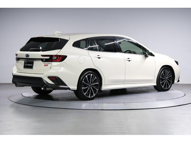 レヴォーグ ＳＴＩ　Ｓｐｏｒｔ　ＥＸ　ＥｙｅＳｉｇｈｔ　Ｘ搭載車　１１．６インチセンターインフォメーションディスプレイ　ＥＴＣ２．０　ドライブレコーダー　バックカメラ　フロントサイドビューカメラ　デジタルインナーミラー　フロントグリル　ドアハンドルプロテクター（2枚目）