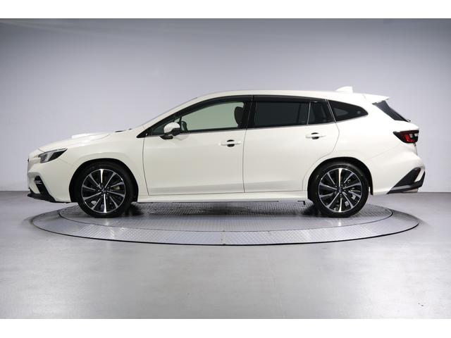 レヴォーグ ＳＴＩ　Ｓｐｏｒｔ　ＥＸ　ＥｙｅＳｉｇｈｔ　Ｘ搭載車　１１．６インチセンターインフォメーションディスプレイ　ＥＴＣ２．０　ドライブレコーダー　バックカメラ　フロントサイドビューカメラ　デジタルインナーミラー　フロントグリル　ドアハンドルプロテクター（3枚目）