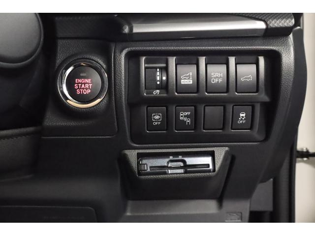 フォレスター アドバンス 電動パワーリヤゲート アイサイトセィフティプラス(視界拡張) カーゴステップパネル樹脂製 X-モード パナソニック製メモリーナビ ETC2.0車載器(16枚目)