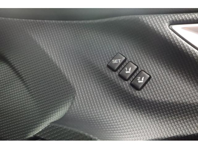 フォレスター アドバンス 電動パワーリヤゲート アイサイトセィフティプラス(視界拡張) カーゴステップパネル樹脂製 X-モード パナソニック製メモリーナビ ETC2.0車載器(37枚目)