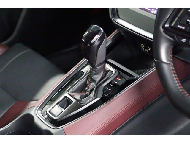 レヴォーグ ＳＴＩスポーツ　新世代アイサイト　純正ドライブレコーダー（前後方録画）　ＥＴＣ２．０　ＬＥＤアクセサリーライナー　ドアバイザー　ＳＴＩドアハンドルプロテクター　ＡＶＨ（オートビークルホールド）　歩行者保護エアバッグ（31枚目）