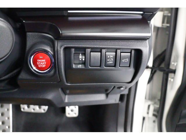 レヴォーグ ＳＴＩスポーツ　ＥＸ　新世代アイサイト　新世代アイサイト　ドライブレコーダー　フロントカメラ　バックカメラ　サイドカメラリヤビークルデティクション　後退時ブレーキアシスト　エマージェンシーレーンキープアシスト　ドライバーモニタリングシステム（16枚目）