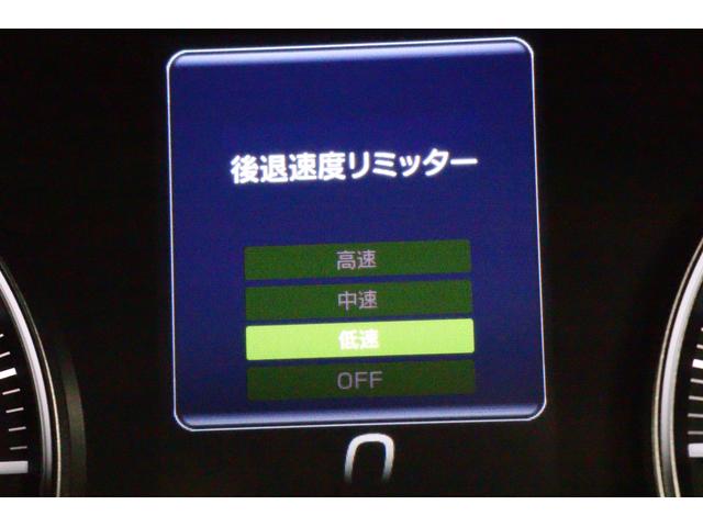 クロストレック リミテッド　ＡＷＤ　元弊社社用車　純正ドライブレコーダー（前後方録画）　ＥＴＣ２．０　ＬＥＤアクセサリーライナー　ドアバイザー　スプラッシュボード　ルーフレール　ＡＶＨ（オートビークルホールド）　Ｘモード（31枚目）