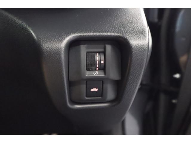 ＢＲＺ Ｒ　ＳＴＩエアロパッケージ　トランクスポイラー　６ＭＴ車　純正９インチカロッツェリアサイバーナビ・ドライブレコーダー・ＥＴＣ２．０・リヤビューカメラ・プッシュスタート・オートクルーズコントロール・１７インチアルミホイール・ワンオーナー・禁煙車（29枚目）