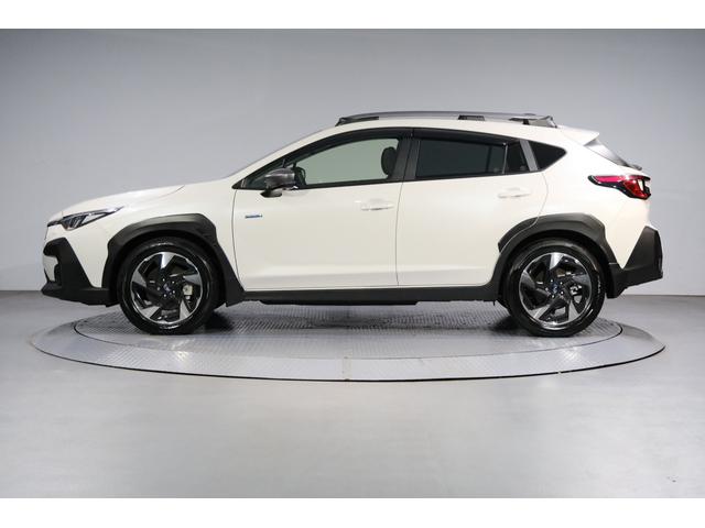 クロストレック リミテッド　元社用車　ナビ　ＥＴＣ　前後ドラレコ　１１．６インチディスプレイパネル　ドアバイザー　シートメモリー　リヤビークルディテクション　ＳＲＨ　ＥＴＣ　フロント＆サイド＆リヤカメラ（3枚目）