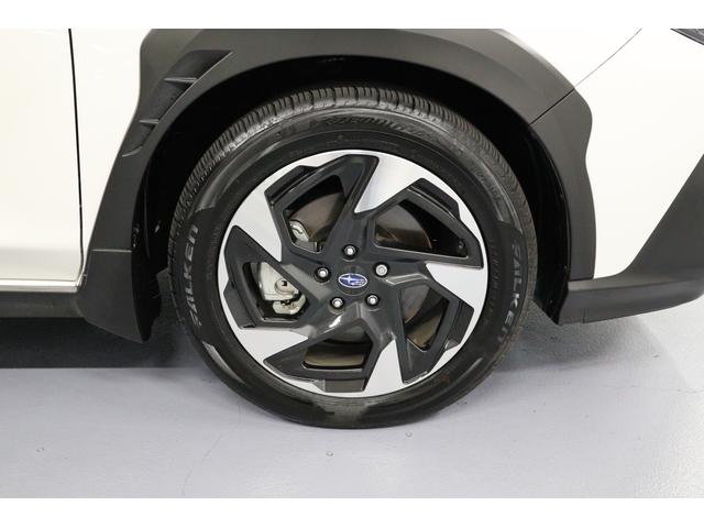 クロストレック リミテッド　元社用車　ナビ　ＥＴＣ　前後ドラレコ　１１．６インチディスプレイパネル　ドアバイザー　シートメモリー　リヤビークルディテクション　ＳＲＨ　ＥＴＣ　フロント＆サイド＆リヤカメラ（7枚目）