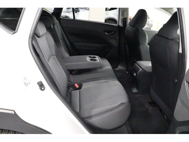 クロストレック リミテッド　元社用車　ナビ　ＥＴＣ　前後ドラレコ　１１．６インチディスプレイパネル　ドアバイザー　シートメモリー　リヤビークルディテクション　ＳＲＨ　ＥＴＣ　フロント＆サイド＆リヤカメラ（9枚目）