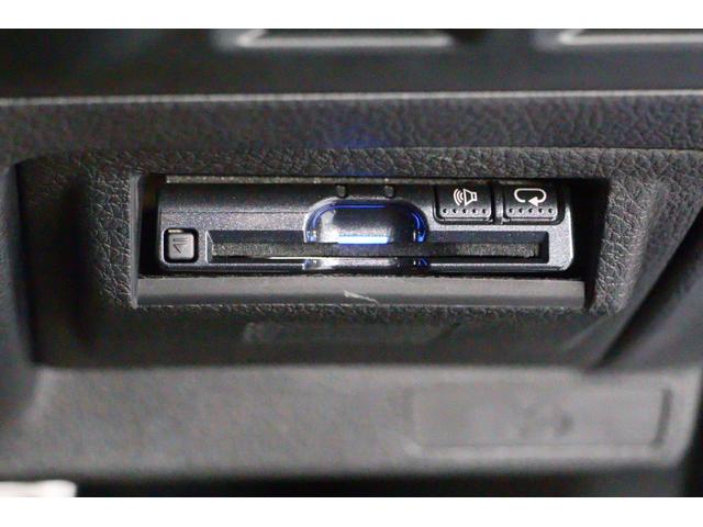 レヴォーグ １．６ＧＴ－Ｓアイサイト　前期型　ワンオーナー　パナソニックメモリーナビＴＶ　バックカメラ　ＥＴＣ２．０　前録画ドライブレコーダー　ＬＥＤヘッドライト　ＬＥＤアクセサリーライナー　１８インチアルミ　キーレスアクセス＆プッシュスタート（17枚目）