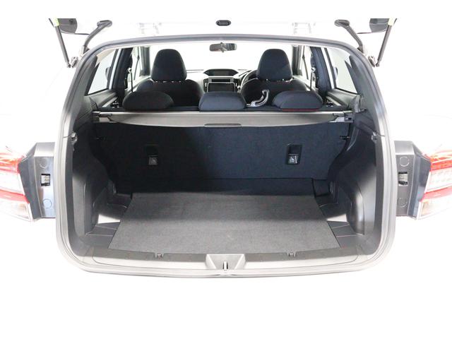 インプレッサスポーツ ＳＴＩスポーツ　アイサイトセイフティプラス　ＬＥＤヘッドライト　ＬＥＤアクセサリーライナー　社外パナＳＤナビＴＶ　ＥＴＣ　１８インチ純正アルミ　シートヒーター　キーレスアクセス＆プッシュスタート　ワンオーナー（10枚目）